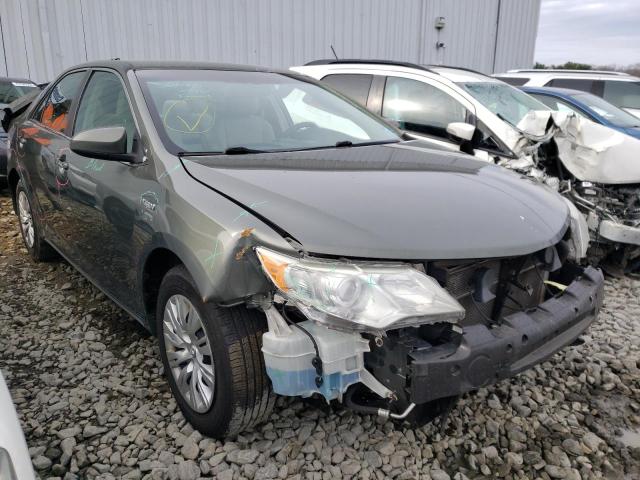 2014 toyota camry hybr