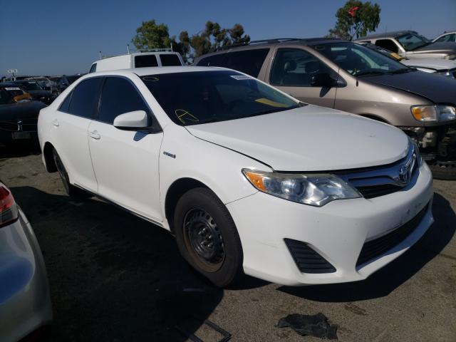 2013 toyota camry hybr