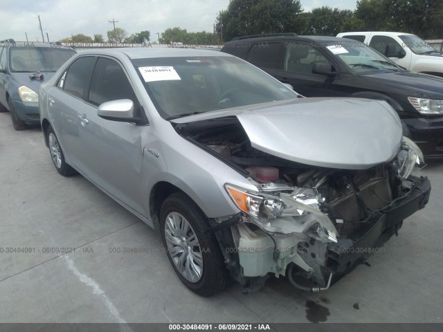 2014 toyota camry hybrid