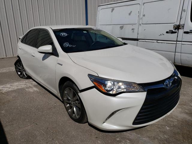 2015 toyota camry hybr