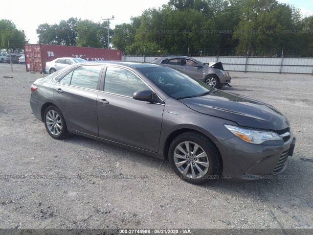 2015 toyota camry hybrid