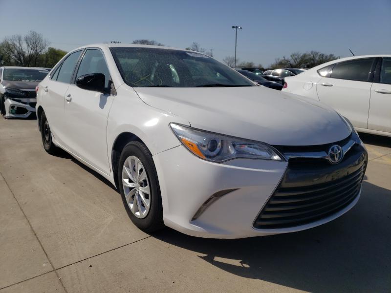 2015 toyota camry hybr