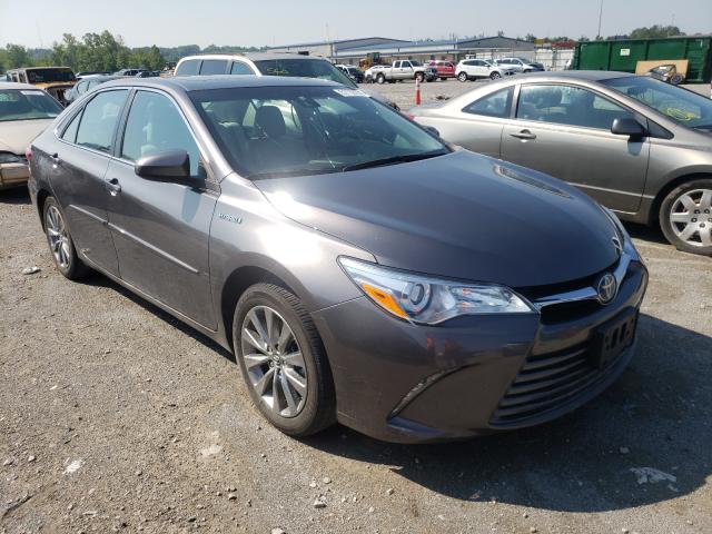 2016 toyota camry hybr