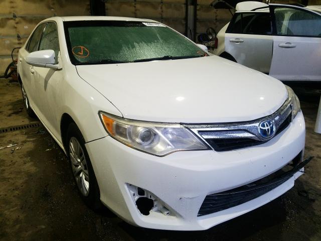 2013 toyota camry hybr