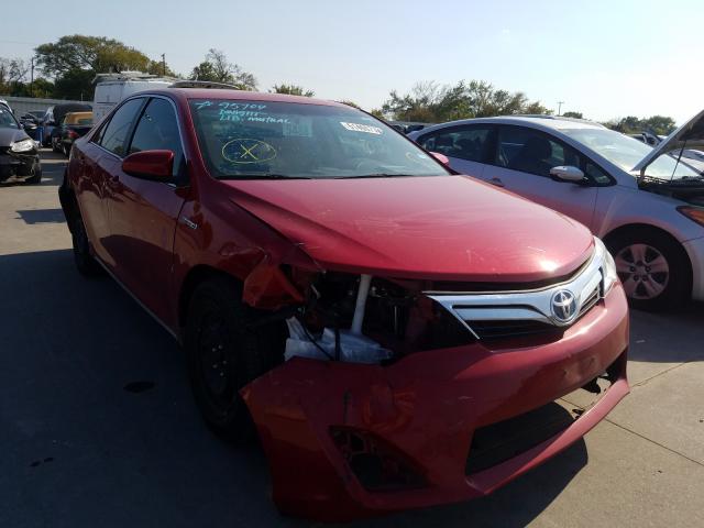 2014 toyota camry hybr