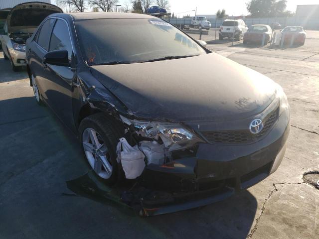 2014 toyota camry hybr