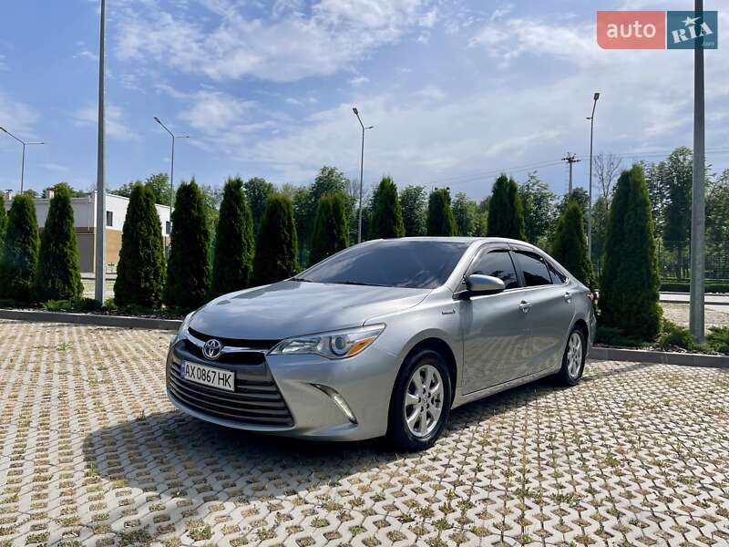 2015 toyota camry