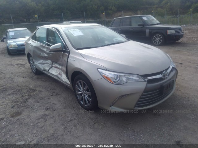 2015 toyota camry hybrid