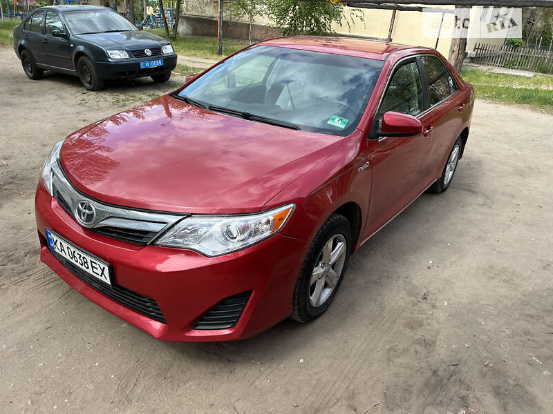 2012 toyota camry