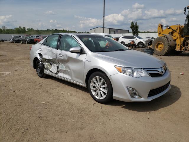 2012 toyota camry hybr