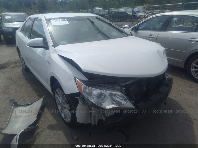 2013 toyota camry hybrid