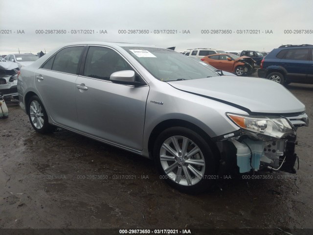 2013 toyota camry hybrid