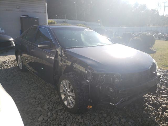 2014 toyota camry hybr