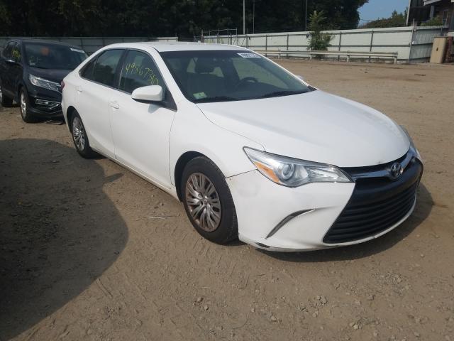 2014 toyota camry hybr