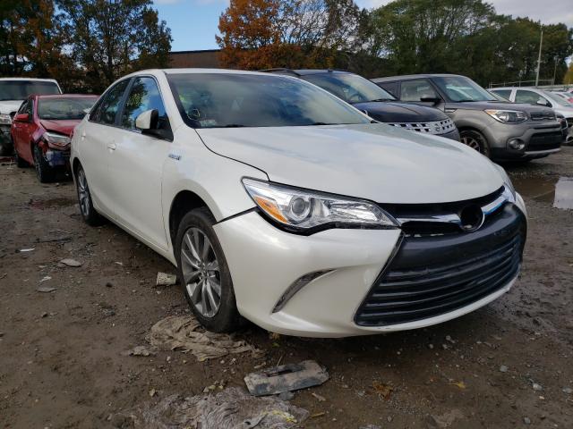 2015 toyota camry hybr