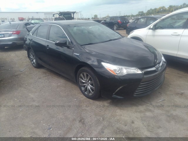 2016 toyota camry