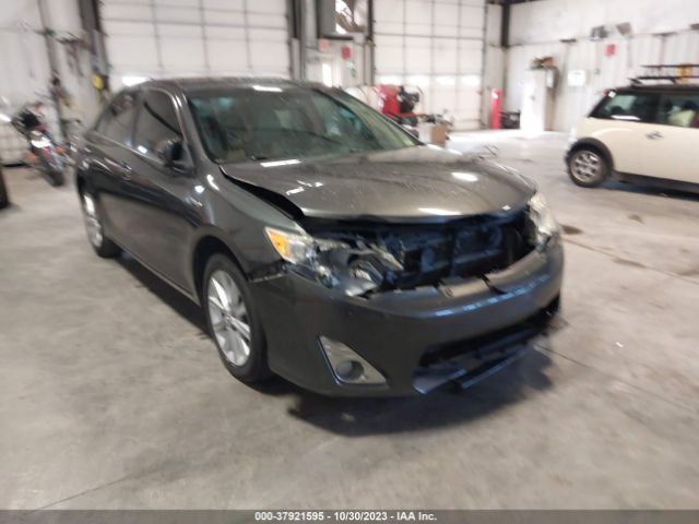 2012 toyota camry hybrid