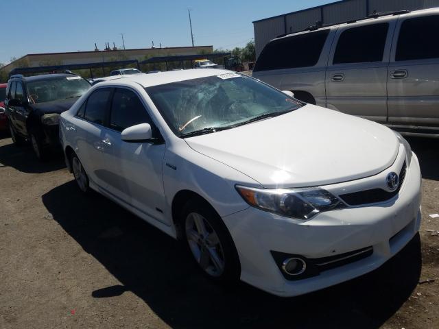 2014 toyota camry hybr