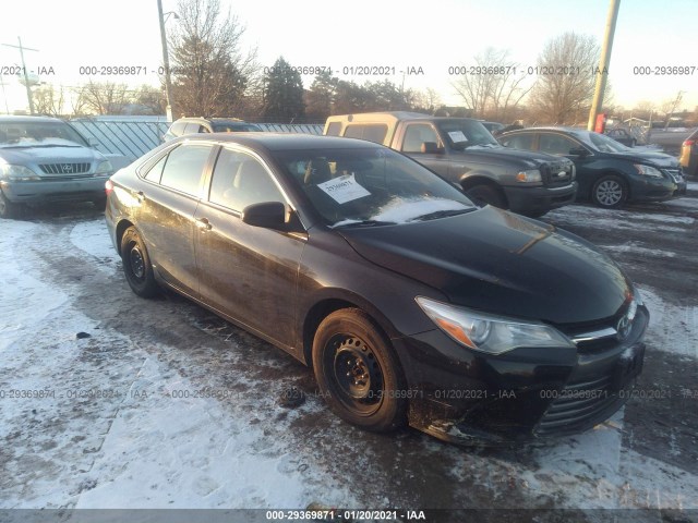 2015 toyota camry hybrid