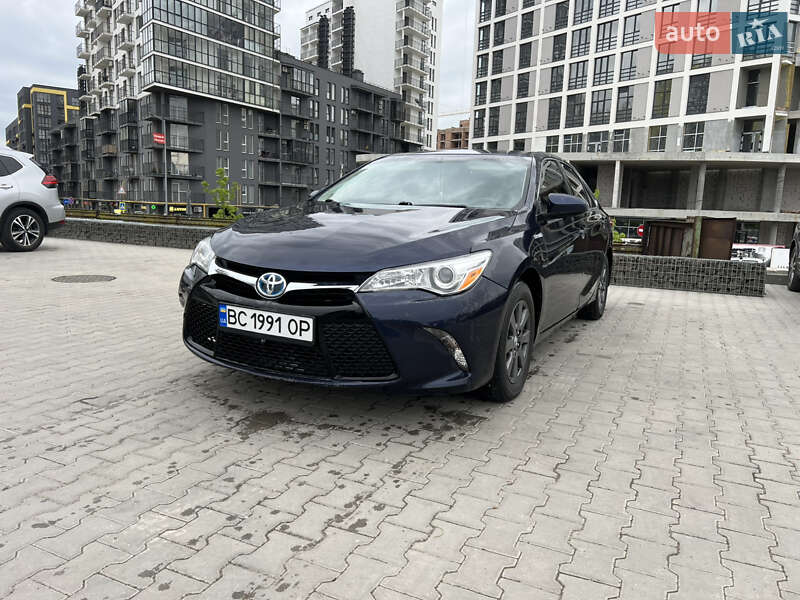 2015 toyota camry