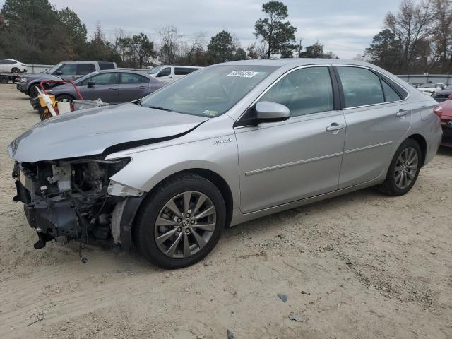 2015 toyota camry hybr