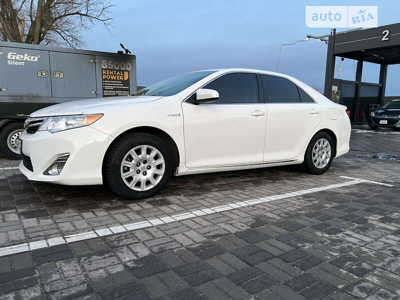 2012 toyota camry