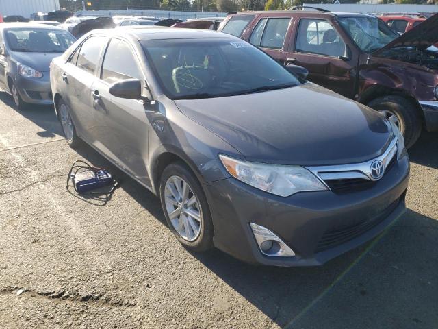 2013 toyota camry hybr