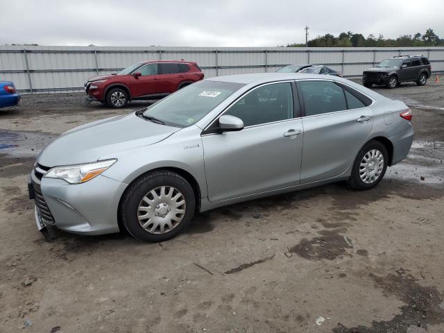 2015 toyota camry hybr