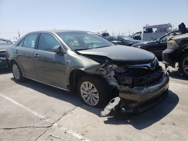 2013 toyota camry hybr