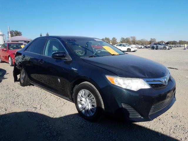 2014 toyota camry hybr
