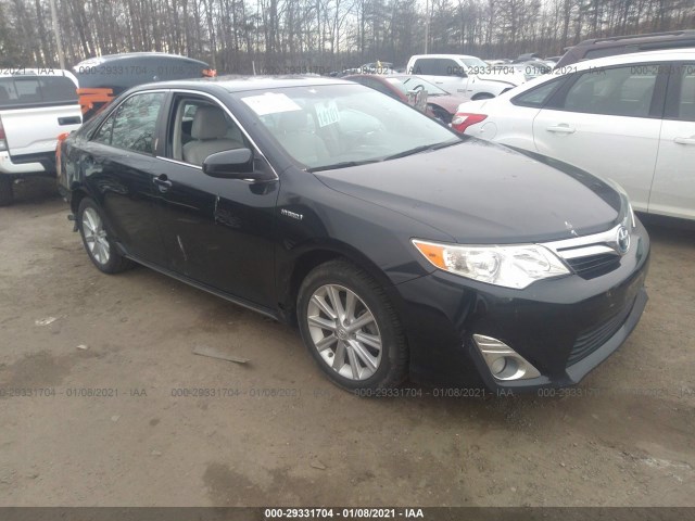 2014 toyota camry hybrid