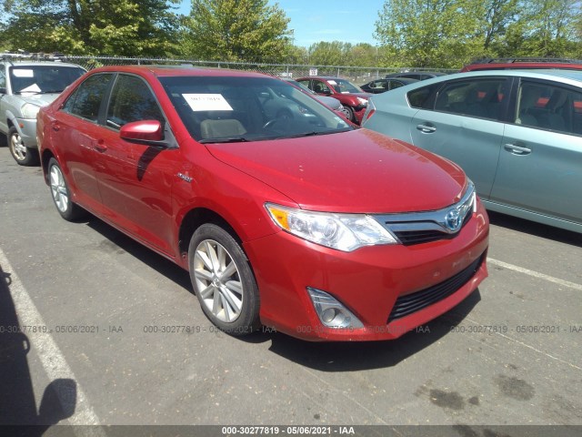2014 toyota camry hybrid