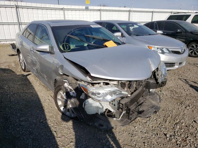 2014 toyota camry hybr