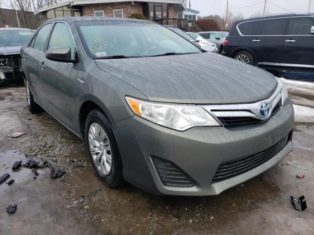 2014 toyota camry hybr