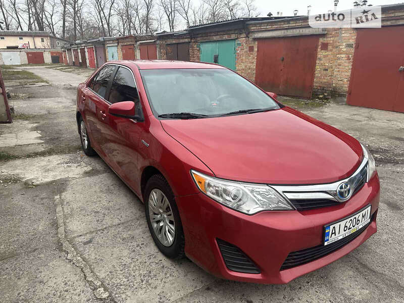 2013 toyota camry