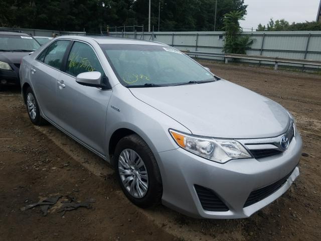 2013 toyota camry hybr