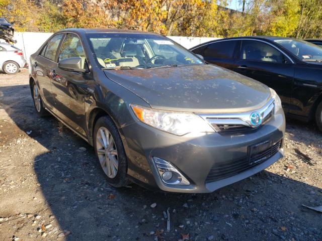 2012 toyota camry hybr