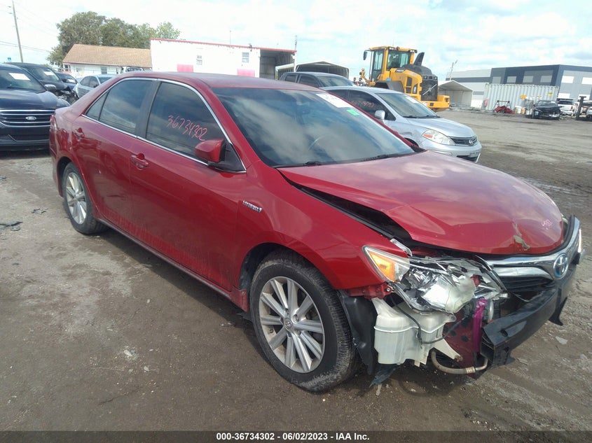 2013 toyota camry