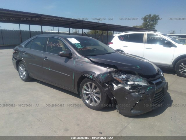 2015 toyota camry hybrid