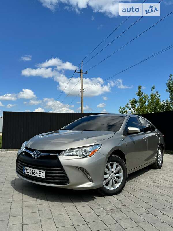 2015 toyota camry