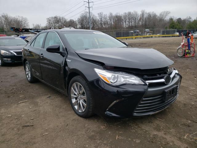 2016 toyota camry hybr