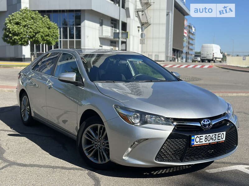 2016 toyota camry