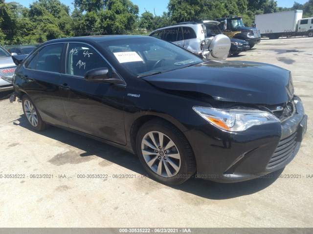 2016 toyota camry