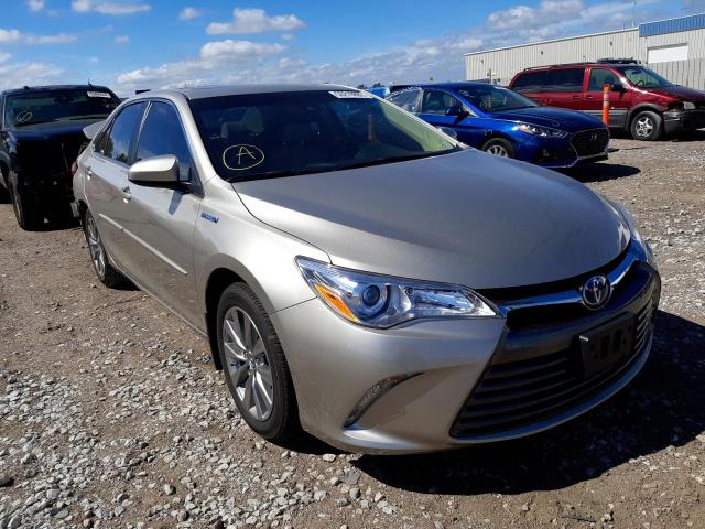 2017 toyota camry hybr