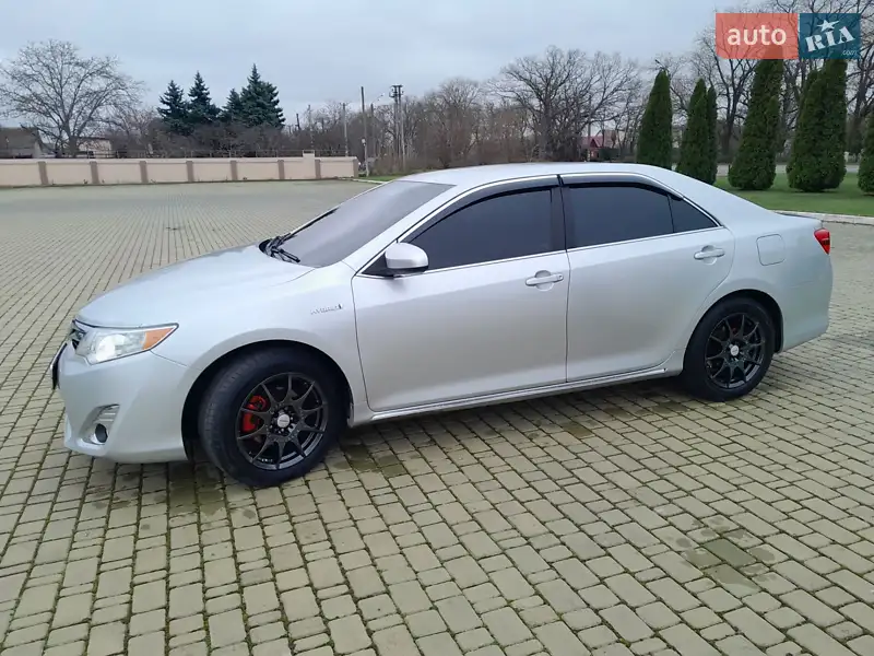 2012 toyota camry