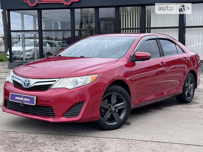 2012 toyota camry