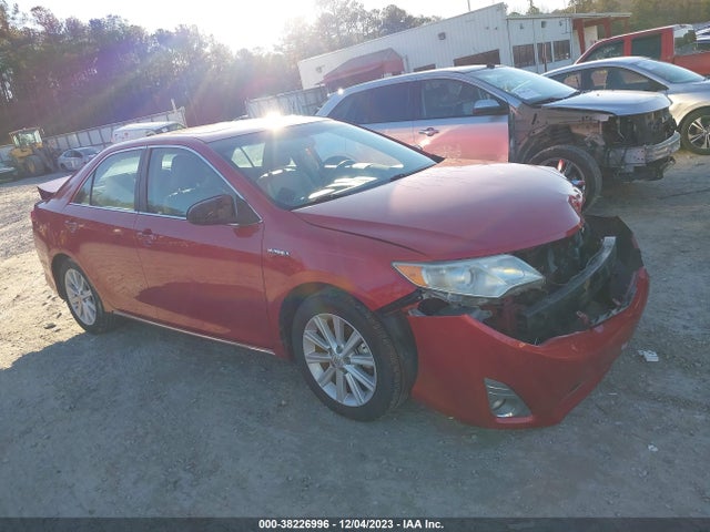 2013 toyota camry hybrid