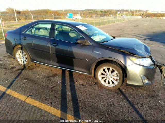 2014 toyota camry hybrid