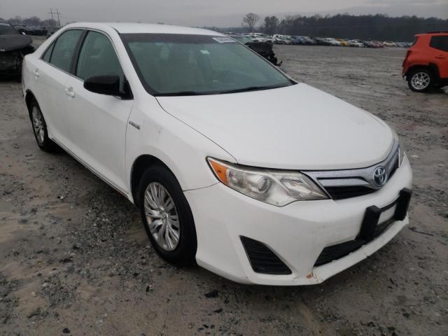 2014 toyota camry hybr