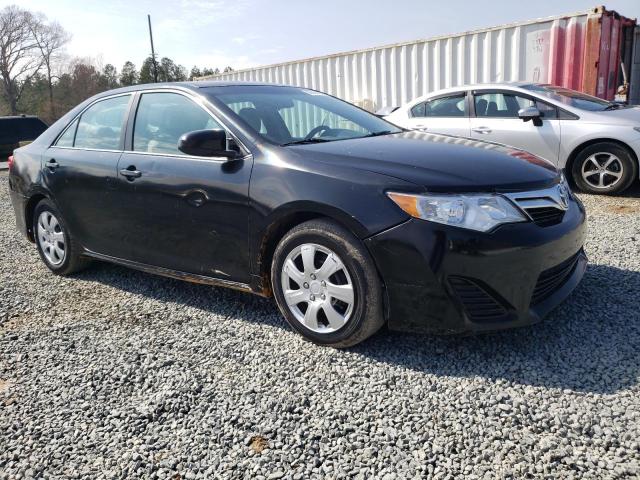 2014 toyota camry hybr